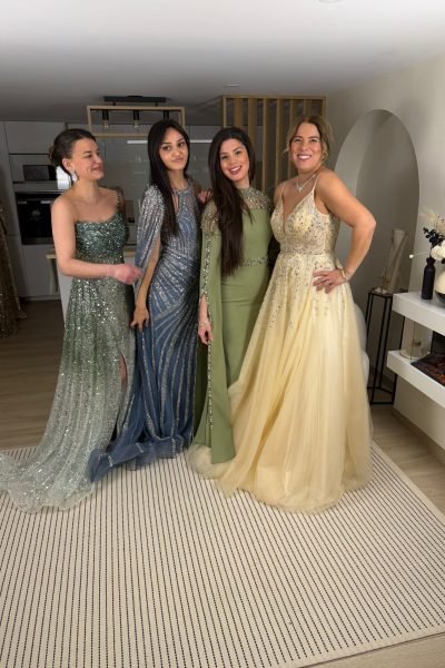 Robe soirée 34/b>
Taille 38/46